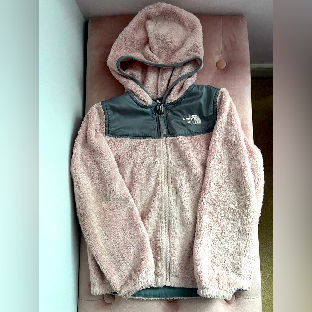 Girls size 5 light pink oso north face jacket